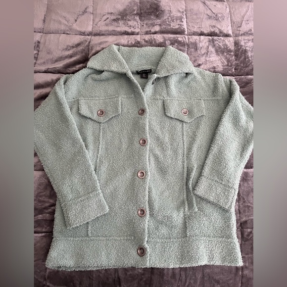 Blue/green fuzzy Tahari shacket - Picture 1 of 6